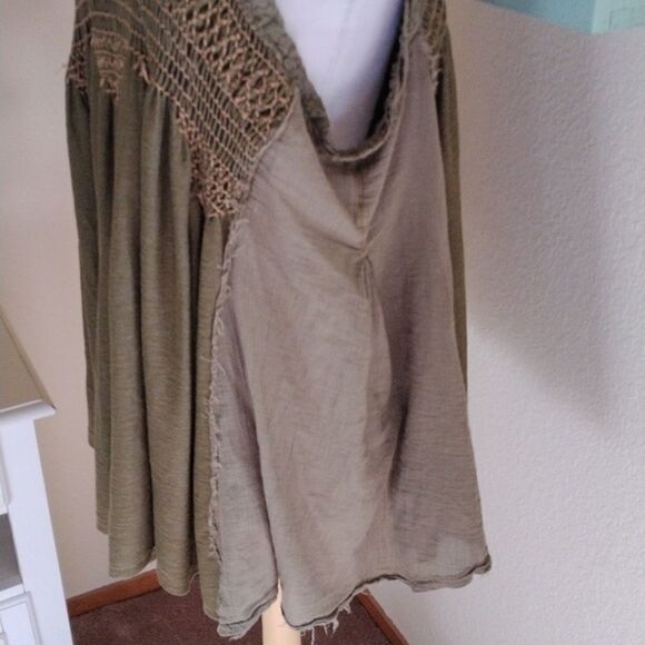 Free People Tribal Sage Green Top - Picture 4 of 11